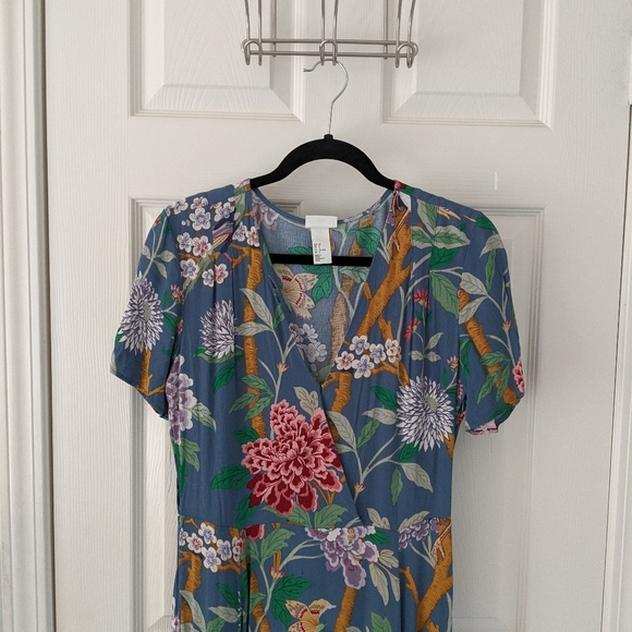 H&M floral dress - Picture 4 of 6